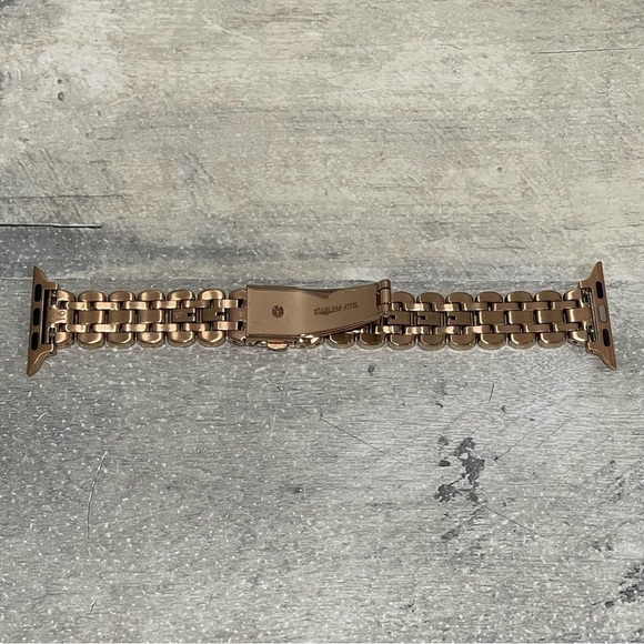 KATE SPADE Scallop Link Stainless Steel Bracelet Band For Apple Watch Rose/Gold - Picture 4 of 9